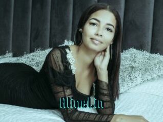 AlineLin