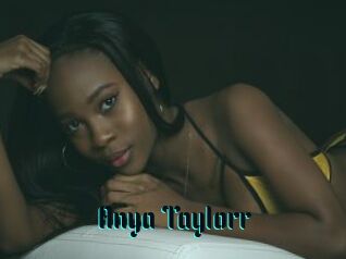 Anya_Taylorr