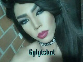 Gyly_ts_hot