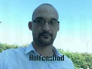 Halfcastlad