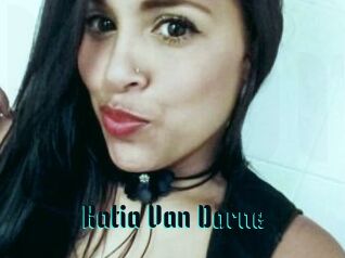 Katia_Van_Dorne