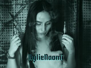 KylieNaomi