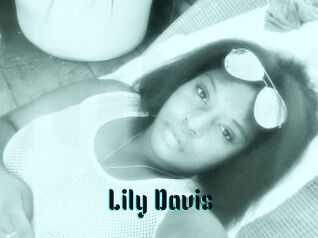 Lily_Davis