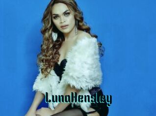 LunaHensley