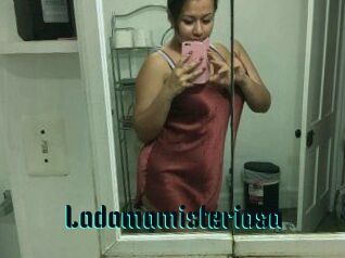 Ladamamisteriosa