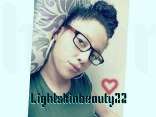 Lightskinbeauty22