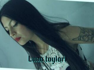 Luna_taylor1
