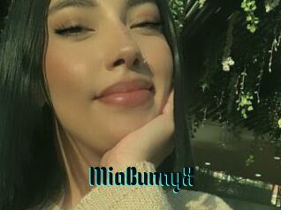 MiaBunnyX