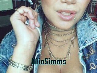 MiaSimms