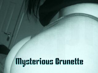 Mysterious_Brunette