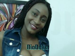 NiaDelux