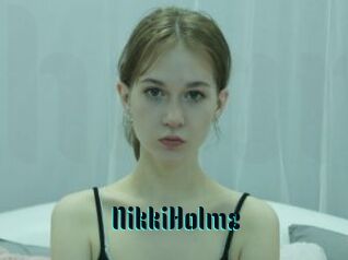 NikkiHolmz