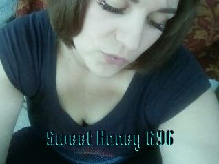 Sweet_Honey_696